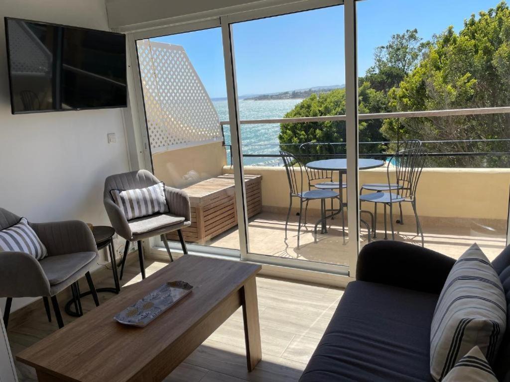 Seaside View Apartment Estepona Ngoại thất bức ảnh